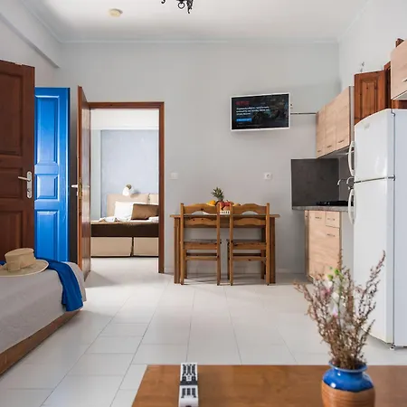 Lägenhetshotell Anezina Perissa (Santorini)