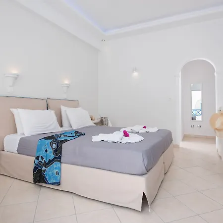 Anezina 4* Perissa (Santorini)
