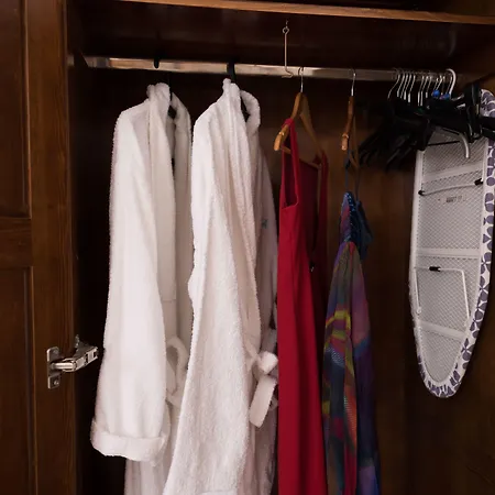 아파트호텔 Anezina