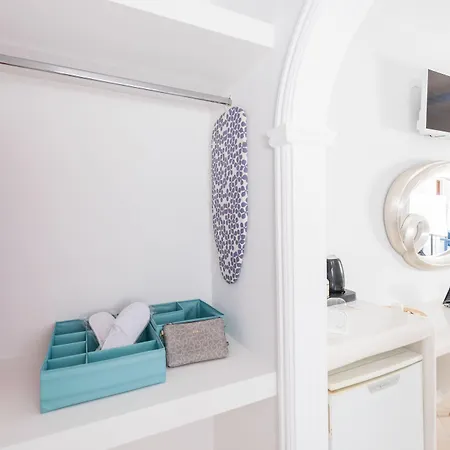 Aparthotel Anezina 4*