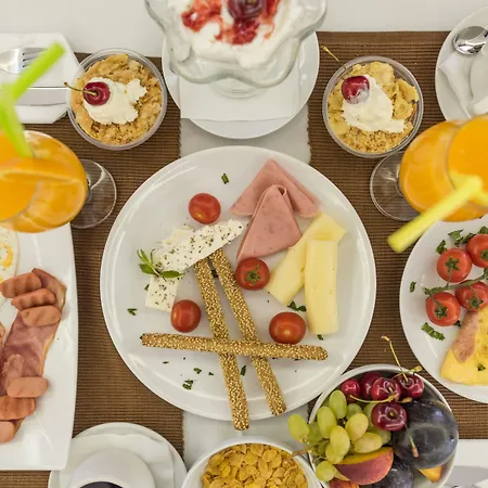 Anezina 4* Perissa (Santorini)