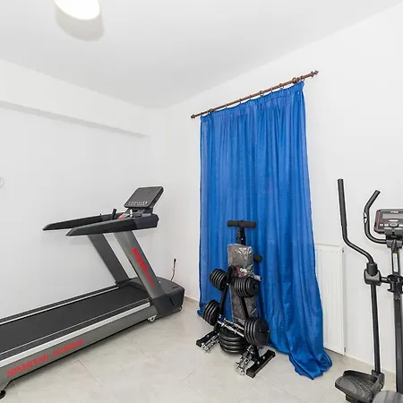 Anezina Villas 2*