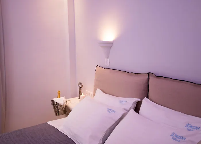 Anezina Villas Aparthotel Perissa (Santorini)