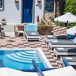 Ξενοδοχείο με διαμερίσματα Anezina 4*