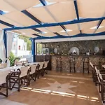 Anezina Ξενοδοχείο με διαμερίσματα Περίσσα