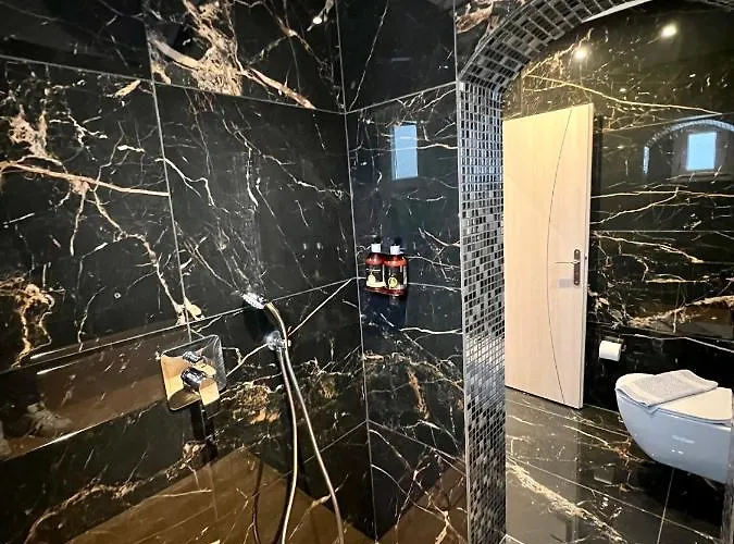 Aparthotel Anezina 4*